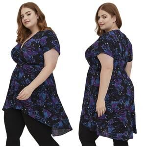 Torrid NWT Disney Princess Surplice Babydoll Top Crinkle Gauze Tiana Stardust 10